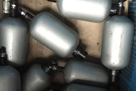 蓄能器如何運輸和搬運？朝日為大家科普！