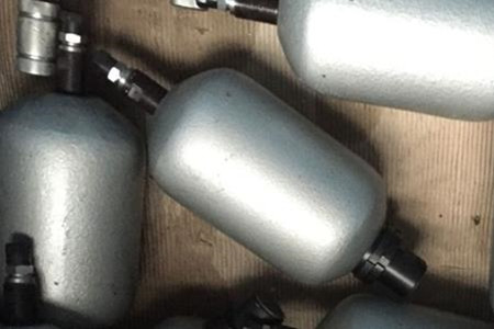 蓄能器設(shè)計時注意哪些方面？選材不能馬虎！